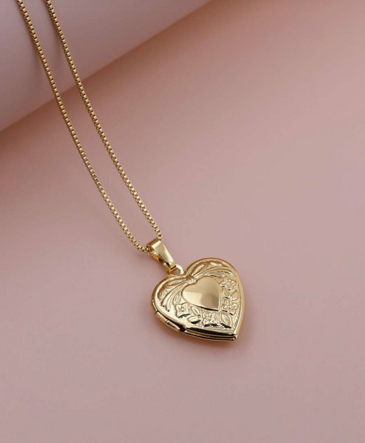 Love Locket | LoveInBow