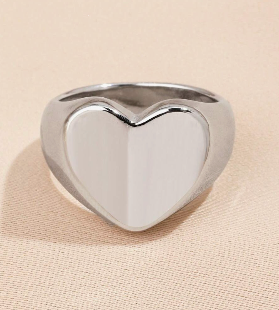 Hearted up Ring | LoveInBow